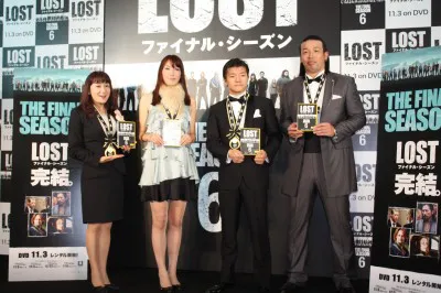 授賞式に出席したエド・はるみ、小椋久美子、亀田大毅、武蔵（写真左から）