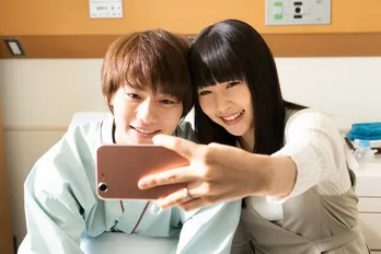 <試写室>「僕の初恋をキミに捧ぐ」本当の“強さ”を彼が教えてくれた