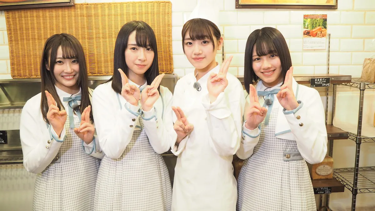 出演する日向坂46の潮紗理菜、金村美玖、佐々木美玲、渡邉美穂(写真左から)