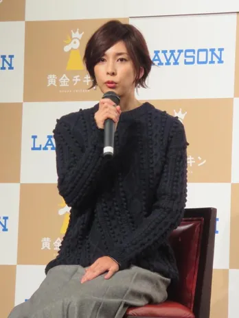 竹内結子、意外な時間の使い方を告白「だいたい台所でお酒を飲んでいる」