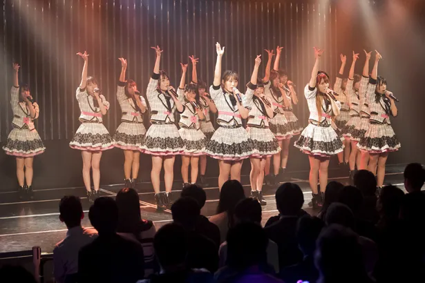 NMB48劇場でのチームM「誰かのために」公演の様子(1)