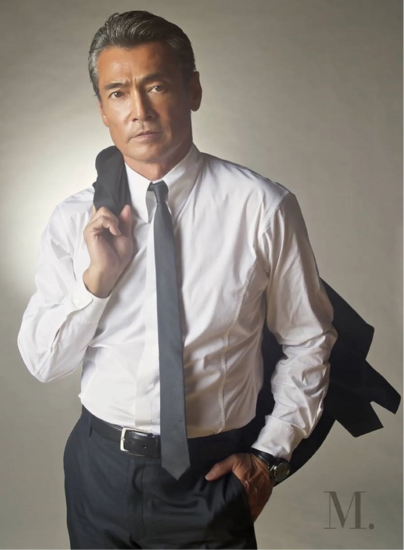 朝倉あき主演のドラマ「歌舞伎町弁護人  凛花」のヒロインの父親役で、歌舞伎町の法律事務所の所長・花太郎を渡辺裕之が演じる