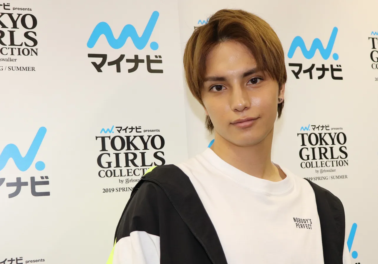 「Popteen」の専属メンズモデルで、俳優としても活動を始めたバンダリ亜砂也