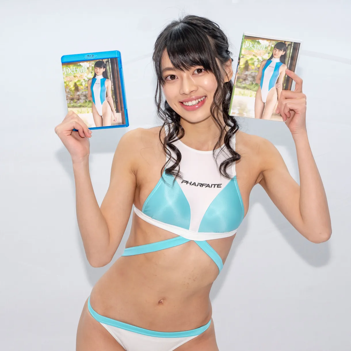 藤田いろはファーストDVD＆Blu-ray「Debut!」(竹書房)発売イベントより