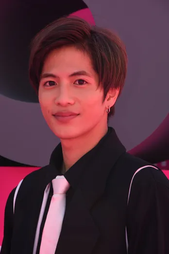 志尊淳、初めてのカンヌに「まだ地に足が着いていない感じ」