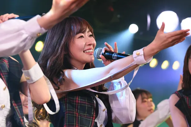 指原莉乃がAKB48劇場での最終公演を行った