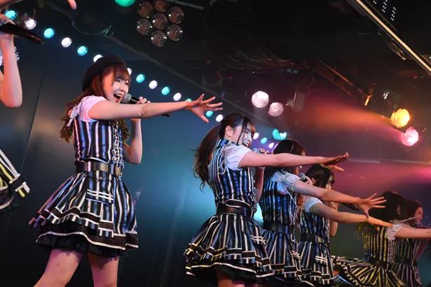 AKB48劇場でのHKT48「RESET」公演の様子(3)
