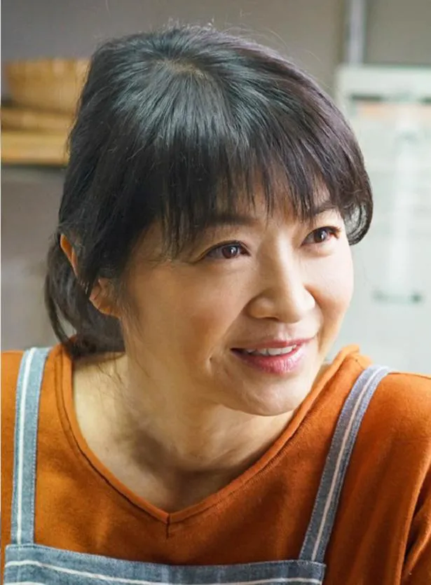 富永佳代子(田中美佐子)