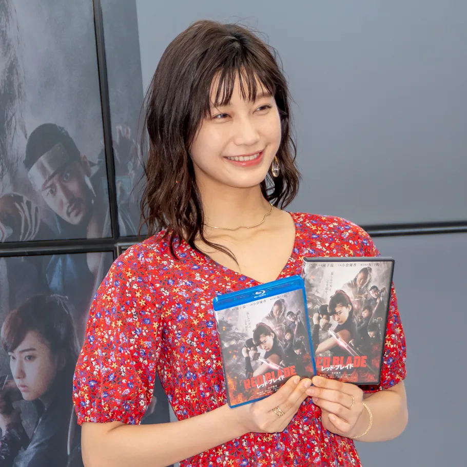 Blu-ray＆DVD「レッド・ブレイド」発売イベントに出席した小倉優香