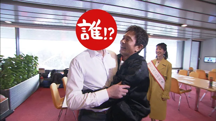 【写真を見る】川田裕美の古巣・読売テレビでロケをしていると、アノ人が乱入！