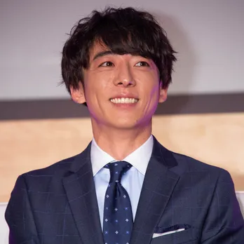 高橋一生、バックハグからの『ウチ泊まってかない？』に視聴者「最高かよ！」＜東京独身男子＞