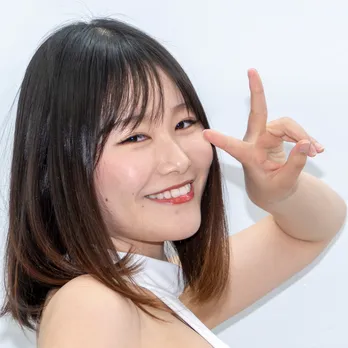 グラビアアイドル東坂みゆ、最初のシーンは「ド緊張してます」