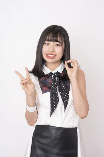 アンジュルムの伊勢鈴蘭が“20問20答”でハロプロ愛を語る!【ハロプロ誕生20周年記念連載】