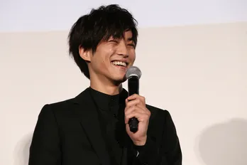 松坂桃李、迫力満点の殺陣シーンは「大変なことの連続でした」