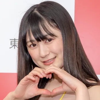 新人グラドル吉岡愛梨「いつも年齢確認されます」