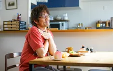 ＜きのう何食べた？＞ケンジの料理シーン話題！BGM『どんぐりころころ』に「選曲最高」の声