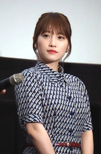 川栄李奈、結婚発表後初の公の場! 柳楽優弥から“苦し紛れ”の祝福に大笑い