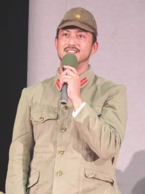 伍長・大久保を演じる池内博之は「多くの兵士がこうして戦ったからこそ、今自分たちが幸せに生きているということを認識しなければいけないと思いました」と明かした