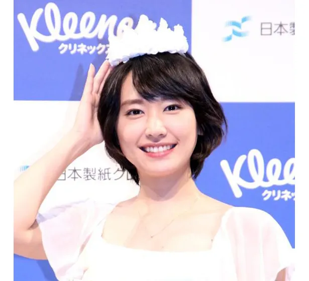 ドレス が コレクション 似合う 女優