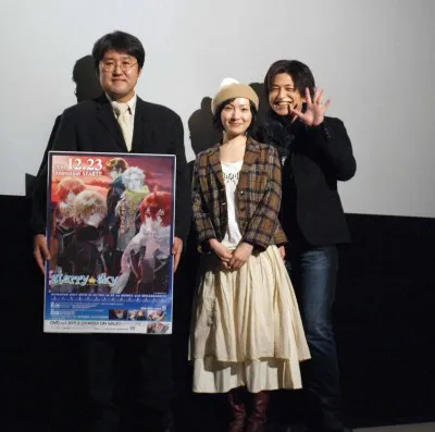 先行試写会に参加した高本宣弘監督、折笠富美子、緑川光（写真左から）