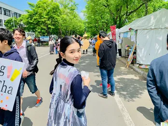 <なつぞら>夕見子(福地桃子)が北海道大学の学園祭に登場!「身内に話すような感覚に」