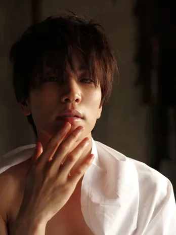 岩田剛典、3rd写真集が8月に発売決定!カメラマンは永瀬正敏が担当