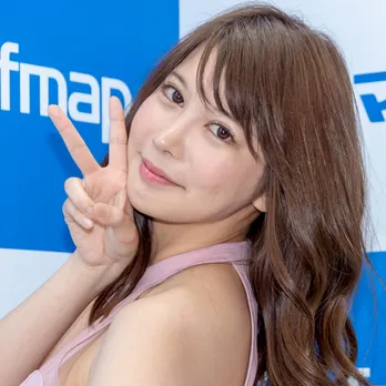 グラドル南まりあ「恥ずかしい感じの表情に注目」