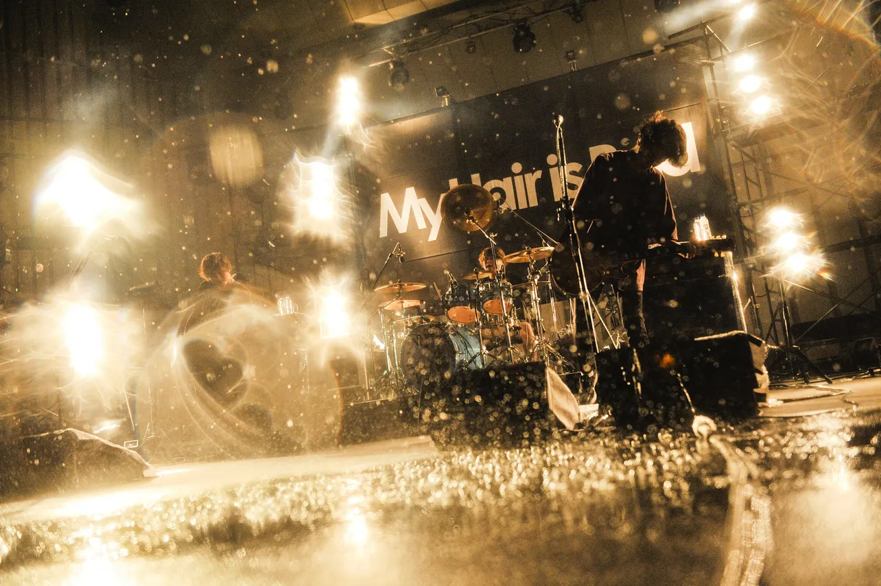 My Hair is Badとタワレコがコラボ！ パネル展や“応援ノート”の設置も