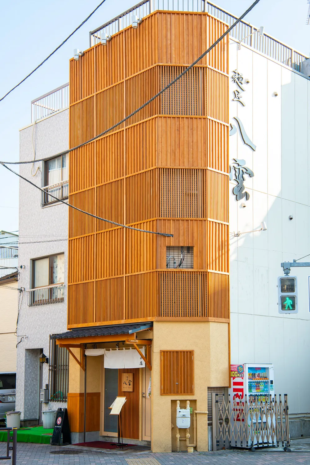 「麺匠八雲本店」は2018年10月に東京・葛飾区にオープン