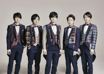 嵐が「Troublemaker」を含む20周年SPメドレー披露!<THE MUSIC DAY>