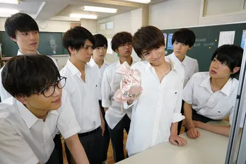 HiHi Jets・高橋優斗らクランクイン「“男のバカな感じ”を見てほしい」＜恋の病と野郎組＞