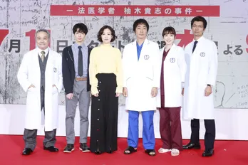 高杉真宙、大森南朋らからの誕生日サプライズに感激「綿あめを食べられてうれしい」