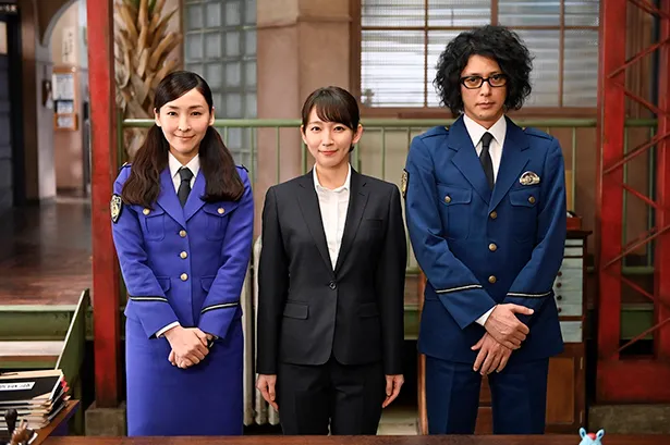 「時効警察はじめました」に出演するオダギリジョー、吉岡里帆、麻生久美子