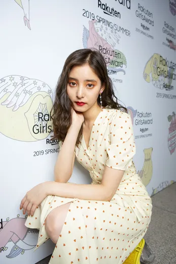 新木優子、令和時代に挑戦したいのは“時代劇”