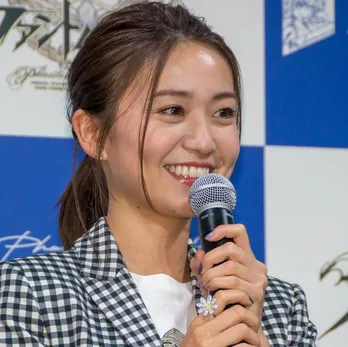 大島優子&宮澤佐江、童心に帰る笑顔に反響続々「最高すぎ」「ほのぼのする」