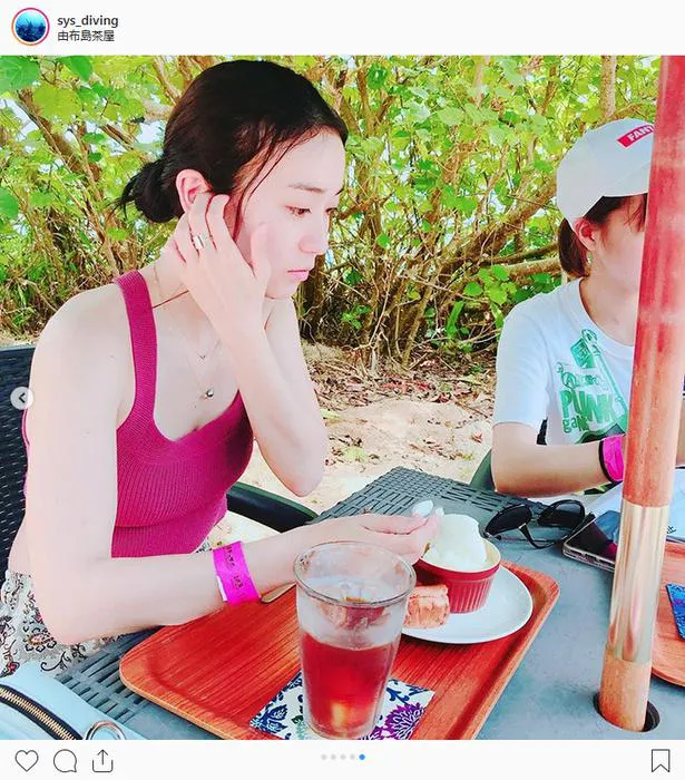 秋元才加・大島優子・宮澤左江(sys_diving)Instagramより