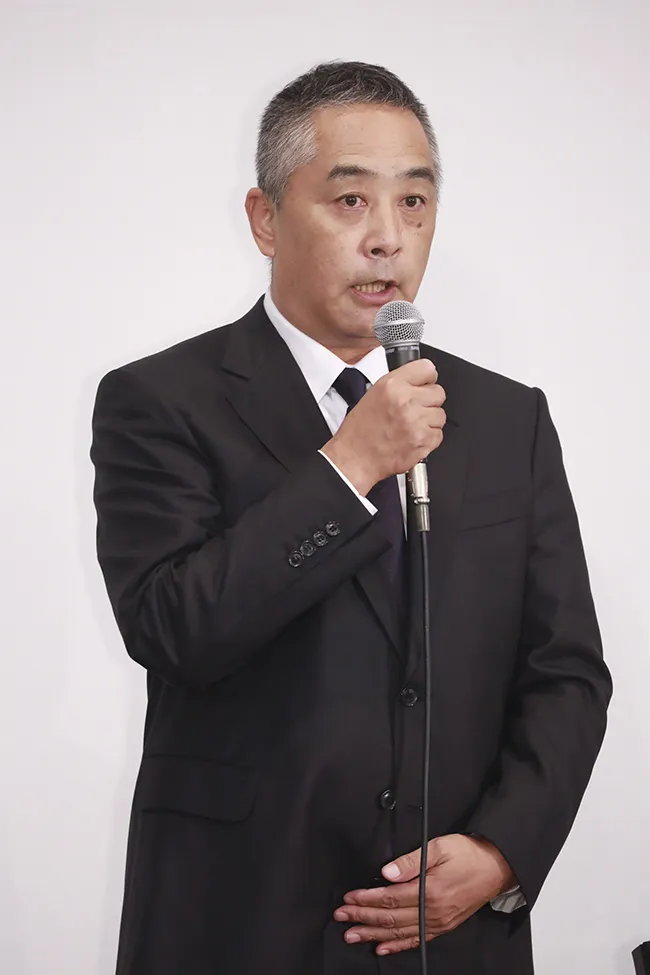  吉本興業・岡本社長