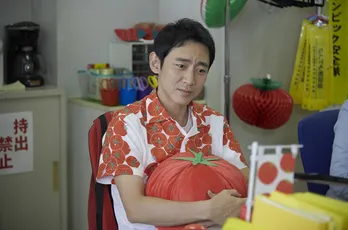 “座長”小泉孝太郎率いる「ゼロ係」現場はチームワーク抜群! 細部にこだわったセット潜入