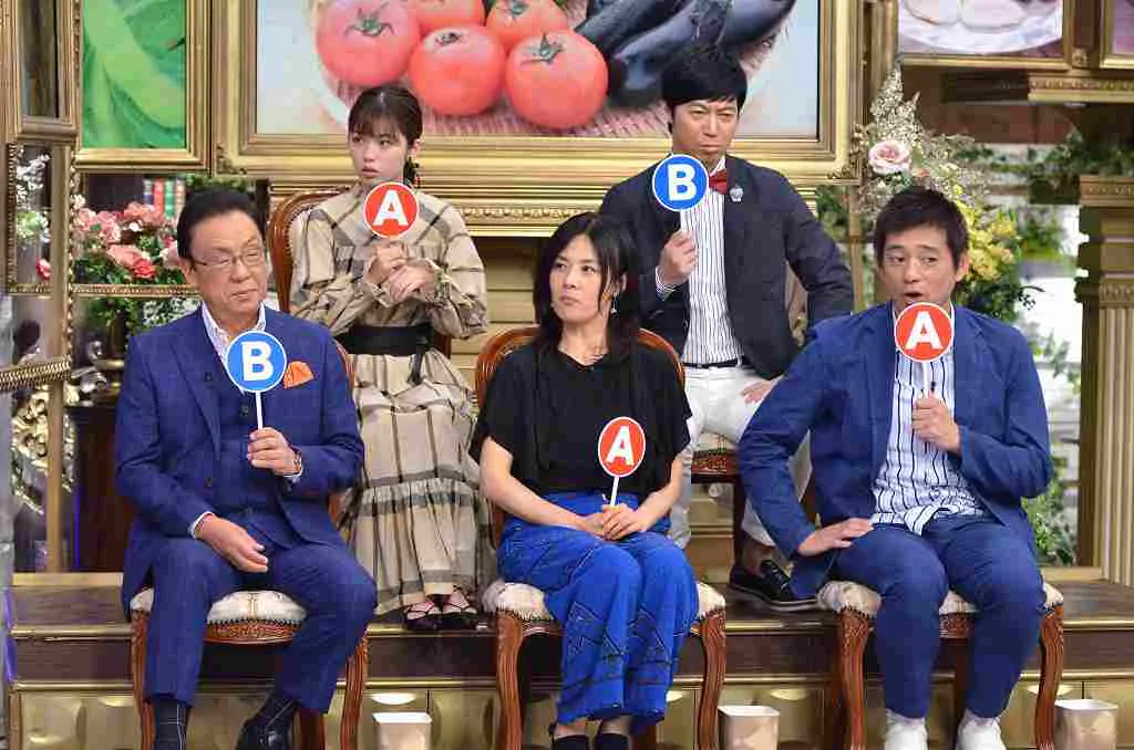 7月23日(火)の「教えてもらう前と後」(TBS系)に出演する梅沢富美男(前列左端)ら