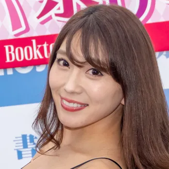森咲智美の“棒衣装”に騒然「そこは譲れないなと」