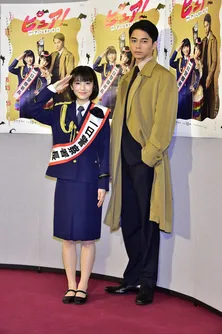 浜辺美波、“ピュア”宣言!腹黒アイドル役との共通点は「ございません!(笑)」