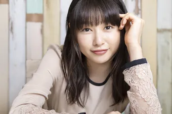 桜井日奈子、主演作「ヤヌスの鏡」で主題歌を初担当 !二重人格の主人公、母親、歌手と“一人四役”