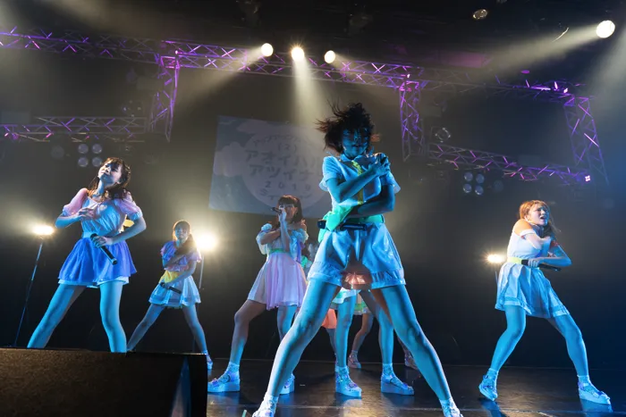 「アップアップガールズ(2) ライブツアー2019 アオイハル アツイナツ」ファイナル公演より