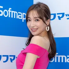 グラドル竹内渉が明かす「一番やってて気分がいい」ポーズ