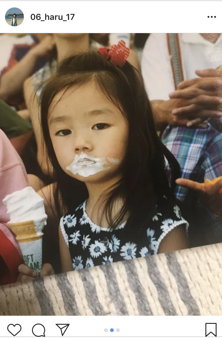 【写真を見る】ソフトクリームを口につけて意識呆然…!?番組で紹介された波瑠の幼少期SHOT