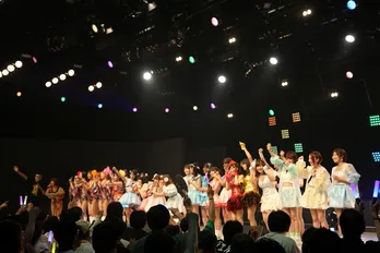 セクシーアイドルグループ7組が集結!イジリー岡田“恒例”罰ゲームも<TIF2019>スパークリングNIGHT!!