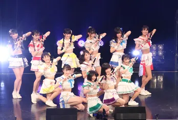 虹のコンキスタドール、“神セトリ”でHOT STAGEを駆け抜ける!<TIF2019>