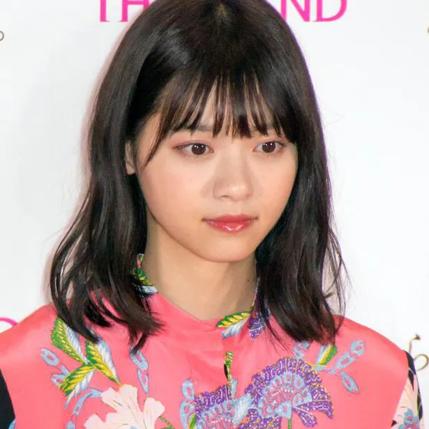 西野七瀬、フォロワー100万人突破！