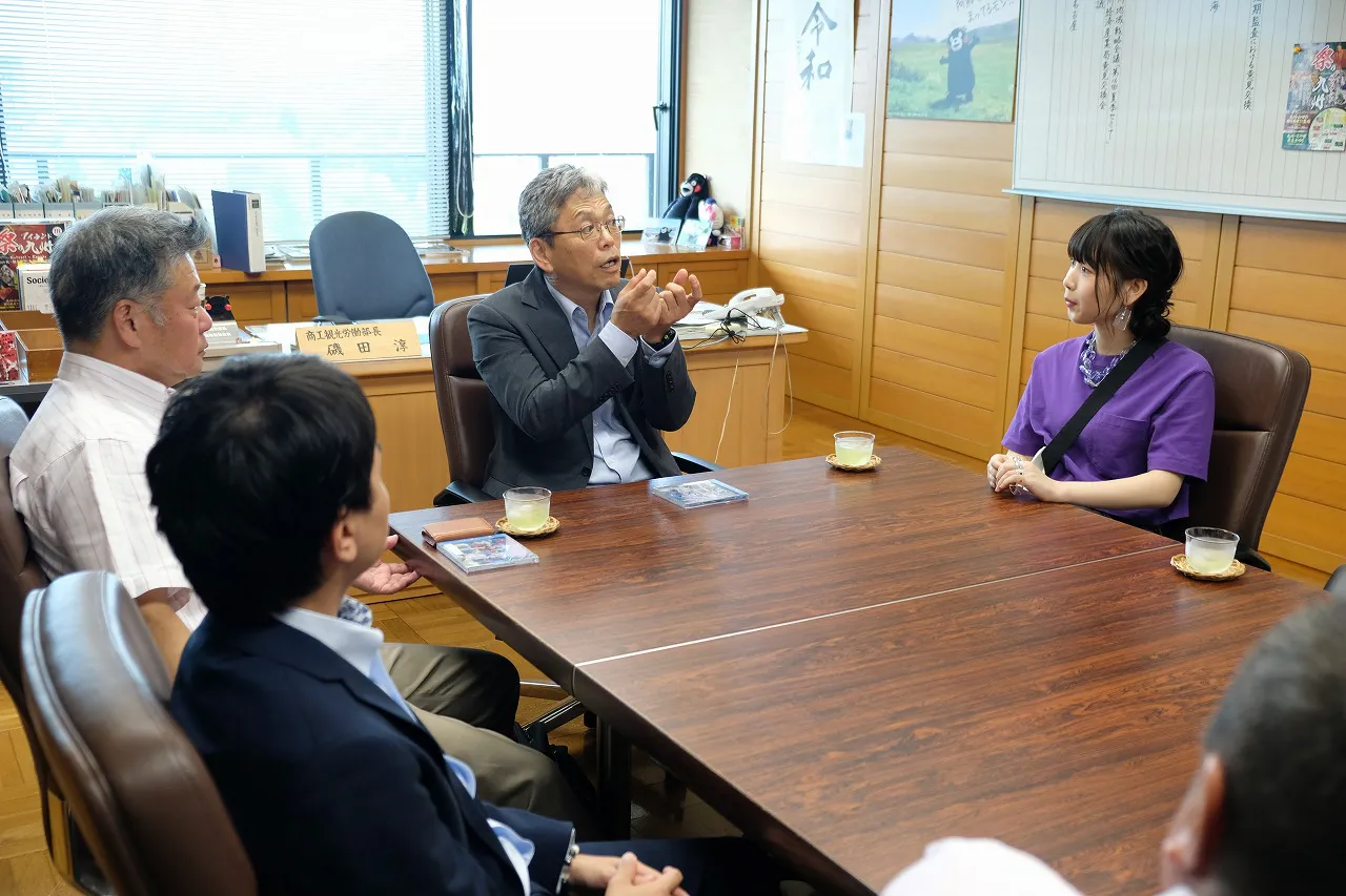 熊本県庁表敬訪問の様子