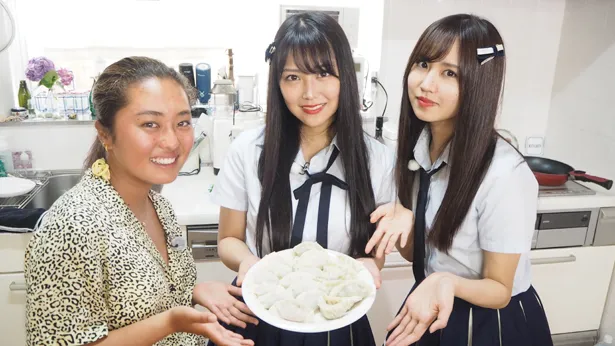 白間美瑠は脇田紗良選手の自宅も訪問し、“五輪への勝利のレシピ”でもあるギョーザ作りを体験